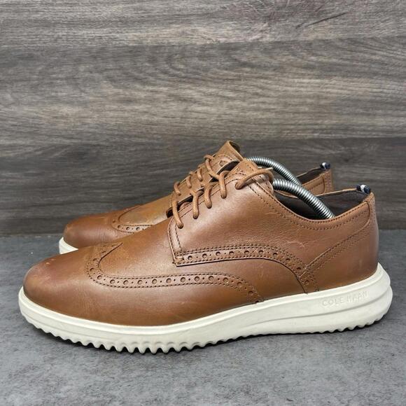 Cole Haan Grand Wing Tip Oxford Shoes Mens Size 9.5 Brown Leather Casual Lace Up